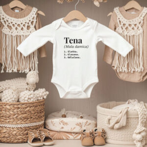 personalizirani pokloni za bebe, bodi s imenom djeteta, bodi s natpisom, majica s natpisom majica s imenom djeteta, pokloni za babinje, pokloni za rođenje djeteta, pokloni za krštenje, uspomena za djecu, personalizirani poklon za dijete, personalizirani pokloni