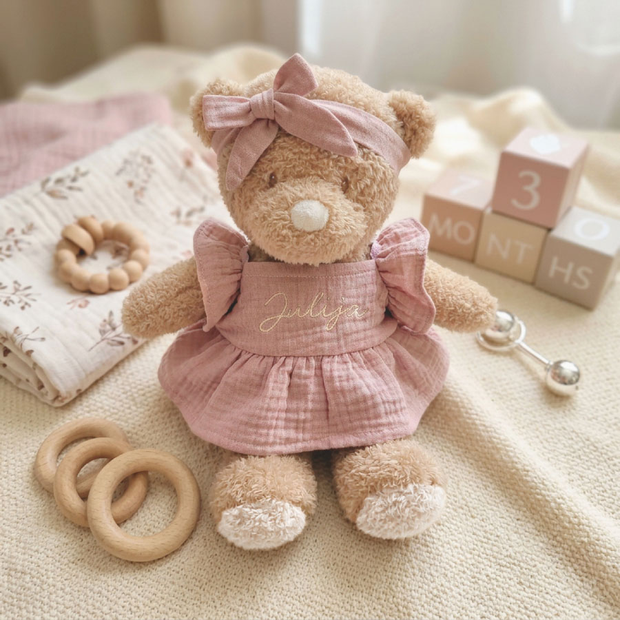 medvedka plišani medvjedić, personalizirani medvjedić, poklon za bebu, pokloni za bebu, babinje, personalizirani pokloni za bebe, moj prvi medvjedić,