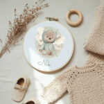 dekorativni krug, dječja soba, ukrasi, ukrasi za dječju sobu, personalizirani ukrasi, personalizirani poklni, medo, medvjedić, personalizirani okvir za bebe