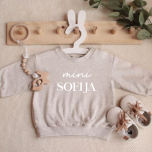 Personalizirani dječji pulover- roza, personalizirani pokloni, pokloni za bebe, poklon za babine, poklon za babinje, poklon za rođenje djeteta, najljepši poklon za bebe, najljepši poklon za rođenje djeteta