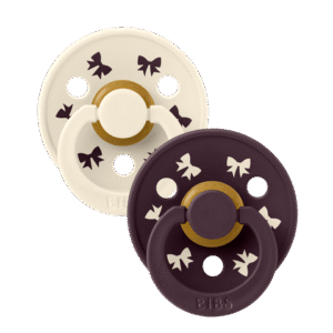 bibs, bibs dude, personalizirani pokloni, pokloni za novorođenče, pokloni za dječake, pokloni za djevojčice, unikatni poklni, pokloni za krštenje, pokloni za babinje, za bebe, pokloni za babine, Bibs Colour- Holiday Bow & Ivory/Plum