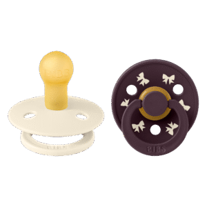 bibs, bibs dude, personalizirani pokloni, pokloni za novorođenče, pokloni za dječake, pokloni za djevojčice, unikatni poklni, pokloni za krštenje, pokloni za babinje, za bebe, pokloni za babine, Bibs Colour- Holiday Bow & Ivory/Plum