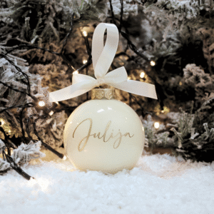 Božićna kuglica, Personalizirana božićna kuglica, Božićni poklon za djecu, Božićni poklon za bebe, Kuglica s imenom, Poklon za prvi Božić, Unikatni božićni ukras Personalizirani blagdanski poklon , Djeca i bebe božićni ukrasi, Personalizirana božićna kuglica s imenom za bebu