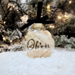 pahulja, personalizirana pahulja, personalizirani ukras za jelku, ukras za božićno drvce u obliku pahulje, Personalizirana božićna kuglica, Božićni poklon za djecu, Božićni poklon za bebe, Kuglica s imenom, Poklon za prvi Božić, Unikatni božićni ukras Personalizirani blagdanski poklon , Djeca i bebe božićni ukrasi, Personalizirana božićna kuglica s imenom za bebu