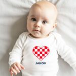 navijački bodiji za bebe, navijačke majice za bebe, hrvatski navijački bodi, personalizirani navijački bodi, Hrvatska navijački bodi za svjetsko prvenstvo, hrvatska reprezentacija, hrvatski navijači ,nogomet, hrvatski kockasti bodi, navijački bodi, Vatreni, nogometni bodi za bebe, bodi za male navijače, hrvatska nogometna reprezentacija, poklon za bebe Hrvatska bodi sa imenom, kockaste majice za bebe, kockasti bodi za bebe, volim hrvatsku